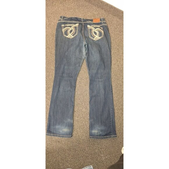 Maurices Jeans Women's Size 11/12 Dark Wash Bootcut Embellished Embroidered Blin - Picture 2 of 3